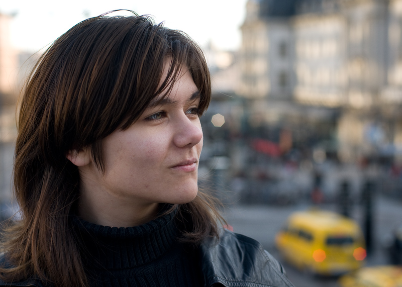 Cea mai tânărâ europarlamentară are 24 de ani